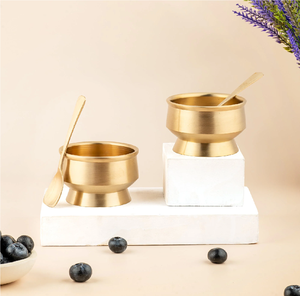 Bol à glace élégant en laiton avec cuillères assorties, design glamour empilable, bol à glace en laiton - Product Image 3