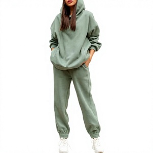 Conjunto Deportivo Verde Sólido con Capucha para Mujer, Sudadera Holgada de Manga Larga y Pantalones Deportivos con Bolsillos Laterales, Ropa de Otoño - Product Image 1