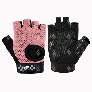 Guantes de Gimnasio de Medio Dedo Más Vendidos para Entrenamiento Físico, Ejercicio y Deportes con Acolchado de Agarre Adicional y Control de Humedad - Product Image 1