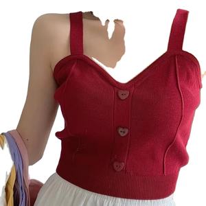 Tops cortos de punto para mujer Y2K, bonitos botones con cuello en V, sin mangas, con tirantes, Tops cortos sexis para mujer, verano 2025 - Product Image 4