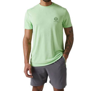 Conjunto Deportivo Cómodo para Hombre, Camiseta y Pantalones Cortos de Tela Elástica, Ideal para Entrenamiento, Running y Ejercicio al Aire Libre - Product Image 1