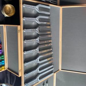 Diapasons 7 CHAKRA'S Combo Sound Swords, lot de 7 diapasons géants pour la guérison et la méditation - Product Image 1