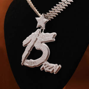 Pendentif personnalisé Hip Hop pour homme en argent sterling 925 avec lettres, chiffres, nom, initiale ou logo, serti de diamants Moissanite VVS - Product Image 5