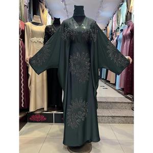 Abaya de haute qualité, modeste, style Dubaï, ornée de perles et de paillettes, à manches longues, traditionnelle musulmane, faite à la main, pour mariage, respirante, col en V pour femme - Product Image 4