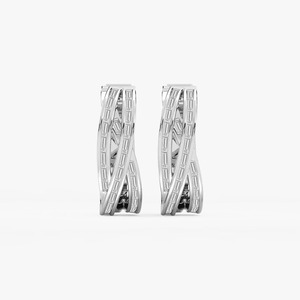 Pendientes de Aro Cruzados de Alta Calidad con Diamantes Cultivados en Laboratorio de 1 Quilate, Corte Baguette, en Oro Blanco de 14K, con Engaste de Canal, en Venta - Product Image 3