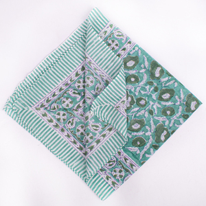 Pañuelo Cuadrado Multifuncional de Algodón Estilo Boho Chic para Primavera/Verano, Accesorio Casual para Unisex o Mascotas - Product Image 5