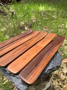 Quemador de Incienso Artesanal de Madera de Acacia Ecológico y Duradero para Todas las Estaciones, Porta Incienso Simple de 10 Pulgadas con Recolector de Cenizas - Product Image 6