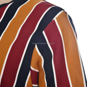 Nueva Camiseta de Hombre de Moda, 100% Algodón Grueso, Impresión de Logotipo Personalizado, Manga Corta, Corte Regular, Informal, Ecológica - Product Image 5