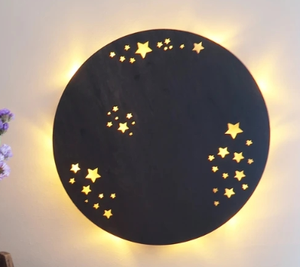 โคมไฟติดผนังไม้ทรงพระจันทร์เต็มดวง ขายส่งจำนวนมาก MOQ LED ชั้นวางทรงกลมไม้ป็อปลาร์ สำหรับตกแต่งบ้านและห้องนอน - Product Image 5