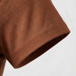 Camiseta Corta de Moda Urbana para Mujer, Personalizable en Color, de Secado Rápido, Cuello Redondo, Estilo Baby Tee, Prenda Informal - Product Image 6