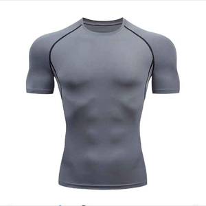 T-shirts de compression pour hommes, coupe classique, légers, écologiques, respirants, séchage rapide, pour la course à pied et le jogging - Product Image 3