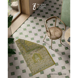 Alfombra de Oración Persa Verde Oliva Hecha a Mano de Lujo, Alfombra Islámica con Diseño Floral para Mezquita, Alfombra de Adoración Musulmana con Elegantes Flecos - Product Image 5