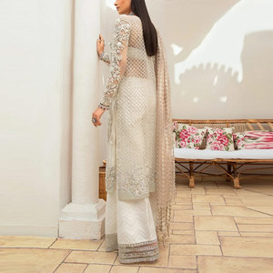 Robe de soirée pour femmes, tenue de soirée élégante pour dames, robe longue élégante, tenue de cérémonie magnifique pour une célébration spéciale - Product Image 2