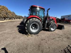 Tractor Case IH FARMALL Modelo 100C 2023 Usado en Buenas Condiciones - Product Image 5