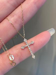 จี้เพชรทรงกลมคลาสสิกแบบเจียระไนบริลเลียนท์ เพชรเลี้ยงในห้องปฏิบัติการ ความใส VVS VS เครื่องประดับคุณภาพสูงที่ยั่งยืน สร้อยทองคำระยิบระยับ - Product Image 2