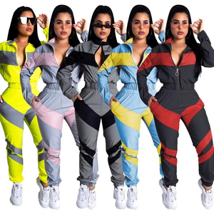 Ensemble de survêtement coupe-vent color block pour femme en gros – Collection OEM de vêtements de sport et streetwear en nylon personnalisable - Product Image 1