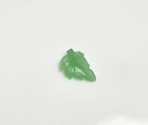 Colgante de Piedra Preciosa Tallada en Forma de Hoja de Aventurina Verde Natural, Amuleto de Piedra Pulida en Forma de Hoja para Fabricación de Joyería Personalizada al por Mayor - Product Image 2