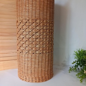 Soporte de Ratán Tejido a Mano con Diseño Redondo para Guardar Bastones o Varas, Puede Usarse para Sostener Plantas Artificiales de la India - Product Image 2