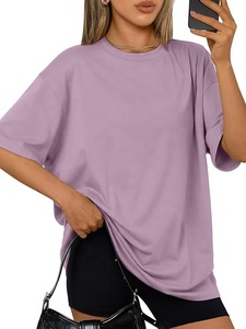 เสื้อยืดคอเต่าทรงหลวมสีพื้นสำหรับผู้หญิง EVER GLOW แขนสั้นทรงปกติ ผ้าฝ้าย 100% ระบายอากาศได้ดี แห้งเร็ว - Product Image 4