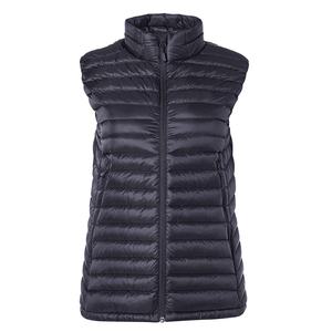 Gilet matelassé imperméable personnalisé pour femme, col montant, léger, zippé, avec broderie et boutons, vente en gros - Product Image 4