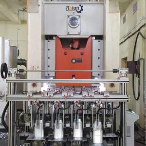 Machine de fabrication de contenants alimentaires en aluminium à grande vitesse, entièrement automatique, pour contenants alimentaires en aluminium. - Product Image 4