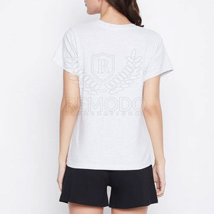 Precio al por mayor, conjunto de camiseta y pantalón corto para mujer con cuello redondo, color personalizado, talla grande, algodón/poliéster, dos piezas, ropa casual, cintura elástica - Product Image 2