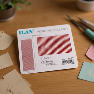 Ilan Pegatina Brillante 3mm Roja 1500 piezas, Adhesivo de Diamantes de Imitación para Tarjetas Grandes - Product Image 2