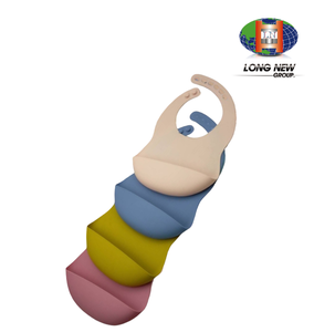 LONGNEW Babero Reutilizable Impermeable de Plástico PP con Recolector de Comida para Bebés y Niños Pequeños - Product Image 3
