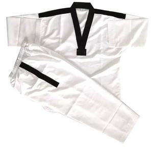 Uniforme de Taekwondo ITF au design moderne, confortable et durable, idéal pour l'entraînement. - Product Image 5