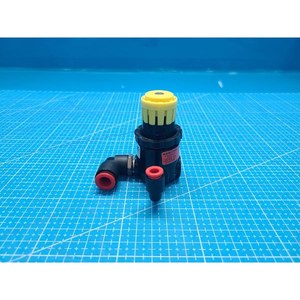 Régulateur de pression pneumatique miniature Parker 14R013FC, utilisé comme pièce détachée pour équipement semi-conducteur Legacy - Product Image 6