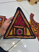 Patch triangulaire brodé à la main et perlé, style à coudre, en tissu toile, pour cadeaux, sacs, chaussures et textiles de maison, vente en gros