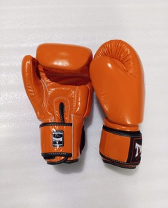 Guantes de Boxeo de Piel Auténtica Hechos a Mano Twins Muay Thai con Cierre de Velcro para MMA y Kick Boxing, Color Naranja - Product Image 2
