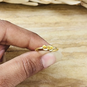 Bagues minimalistes de style moderne, bijoux en laiton délicats pour femmes, plaqué or 18 carats, bague simple et chic, géométrique, vente en gros/OEM/ODM - Product Image 6
