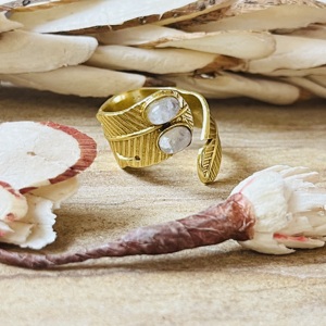 Bague Plume Pierre de Lune Très Demandée, Plaqué Or 18K, Laiton, Style Bohème, Bijoux Vintage Certifiés, Vente en Gros, Bague pour Femme - Product Image 3