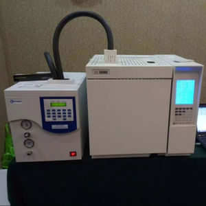 Chromatographe en phase gazeuse électronique JY avec spectrométrie de masse (GLPC/GC) 220V, équipement de laboratoire, garantie 1 an, OEM ODM - Product Image 1
