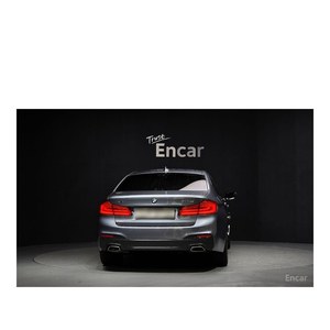 BMW Série 5 520d XDrive M Sport Plus 2018, 96 923 km, Diesel, Boîte de vitesses automatique, Volant à gauche, Sièges en cuir, Caméra de recul - Product Image 4