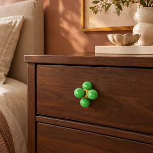 Pomo de Gabinete de Resina Verde Premium y Madera Natural |   Tirador Decorativo Brillante para Muebles, Herraje para Cajones y Armarios - Product Image 4
