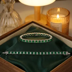 Bracelet Chaîne Tennis Vert Émeraude Colombienne en Argent Sterling 925 de Haute Qualité avec Pierre Précieuse Synthétique de Laboratoire Personnalisée - Product Image 2