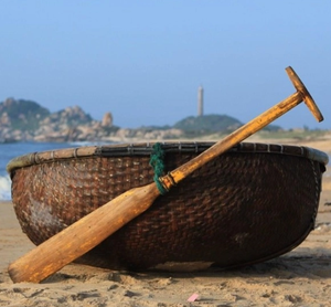 Bote de Pesca de Bambú 100% Natural, Resistente y Duradero, para 2-4 Personas, Origen Vietnam, 1 Año de Garantía - Product Image 6