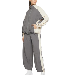 Conjuntos Deportivos Casuales con Logotipo Personalizado al por Mayor, Conjuntos de Chaqueta Cortavientos para Mujer, Impermeables y Transpirables - Product Image 3