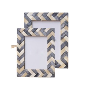 Marco de Fotos con Incrustaciones de Hueso Hecho a Mano para Decoración de Hogar de Lujo, Marco de Fotos con Incrustaciones de Hueso con Diseño Floral Incrustado a Mano - Product Image 1