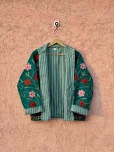 Chaqueta Bomber de Invierno Abierta, Hecha a Mano, de Lona de Pato con Diseño Floral Suzani, 100% Algodón, Ecológica, Reversible, Informal, para Otoño - Product Image 6