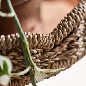 Hand-woven Seagrass Plant Stand Scalloped Edge, Seagrass Plant Stand For <b>Garden</b> & Indoor/Outdoor Use Wholesale From Vietnam - Product Image 4