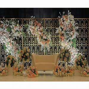 Murs de bougies métalliques pour réceptions de mariage occidentales, murs de bougies métalliques étincelants pour événements de mariage, les plus beaux murs de bougies métalliques des États-Unis - Product Image 1