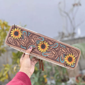 Étui de voyage en cuir repoussé résistant à la chaleur, en fourrure de vache, pour outils capillaires (lisseur et fer à boucler) - Grande Vente - Product Image 1