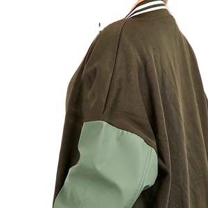 Chaqueta Universitaria Personalizada de Alta Calidad para Mujer, Prenda Superior Moderna para Uso Casual, Venta Especial, Servicio OEM para la Temporada de Invierno - Product Image 5