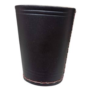 Gobelet à dés personnalisé de haute qualité en cuir véritable et résine, forme polyédrique - Product Image 6