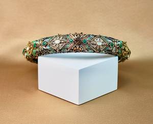 Diadema de Tela con Cuentas Bordadas de la India, Artesanía Md, Diadema Multicolor para Mujeres y Niñas - Product Image 1