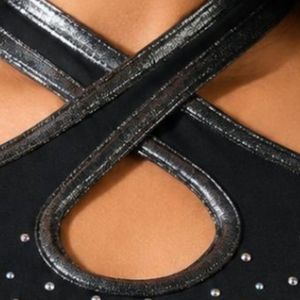 Costume de danse scintillant personnalisé pour femmes, haut court et short, tenue de performance avec strass pour cheerleading, gymnastique et scène - Product Image 4
