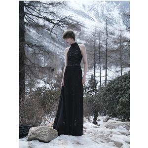 Nuevo Abrigo de Mujer de Calidad, Elegante, ODM ELYSIAN, Estilo Kimono Largo, Cuello en V Floral, con Hilos de Cristal Finos, Abrigos Casuales para Mujer en Blanco - Product Image 1